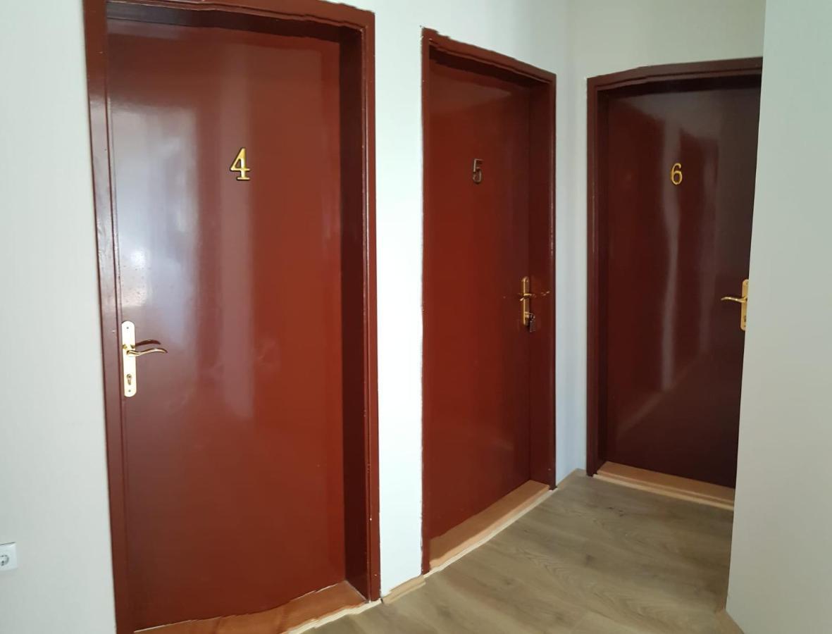 Tabacco Rooms Obrenovac  Dış mekan fotoğraf