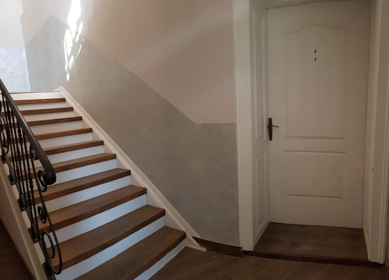 Tabacco Rooms Obrenovac  Dış mekan fotoğraf
