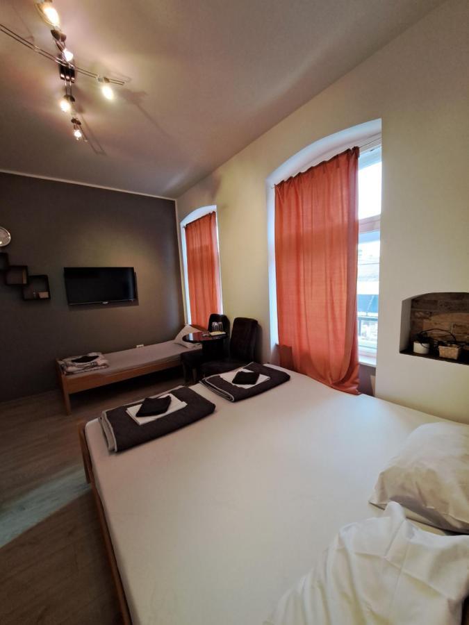 Tabacco Rooms Obrenovac  Dış mekan fotoğraf