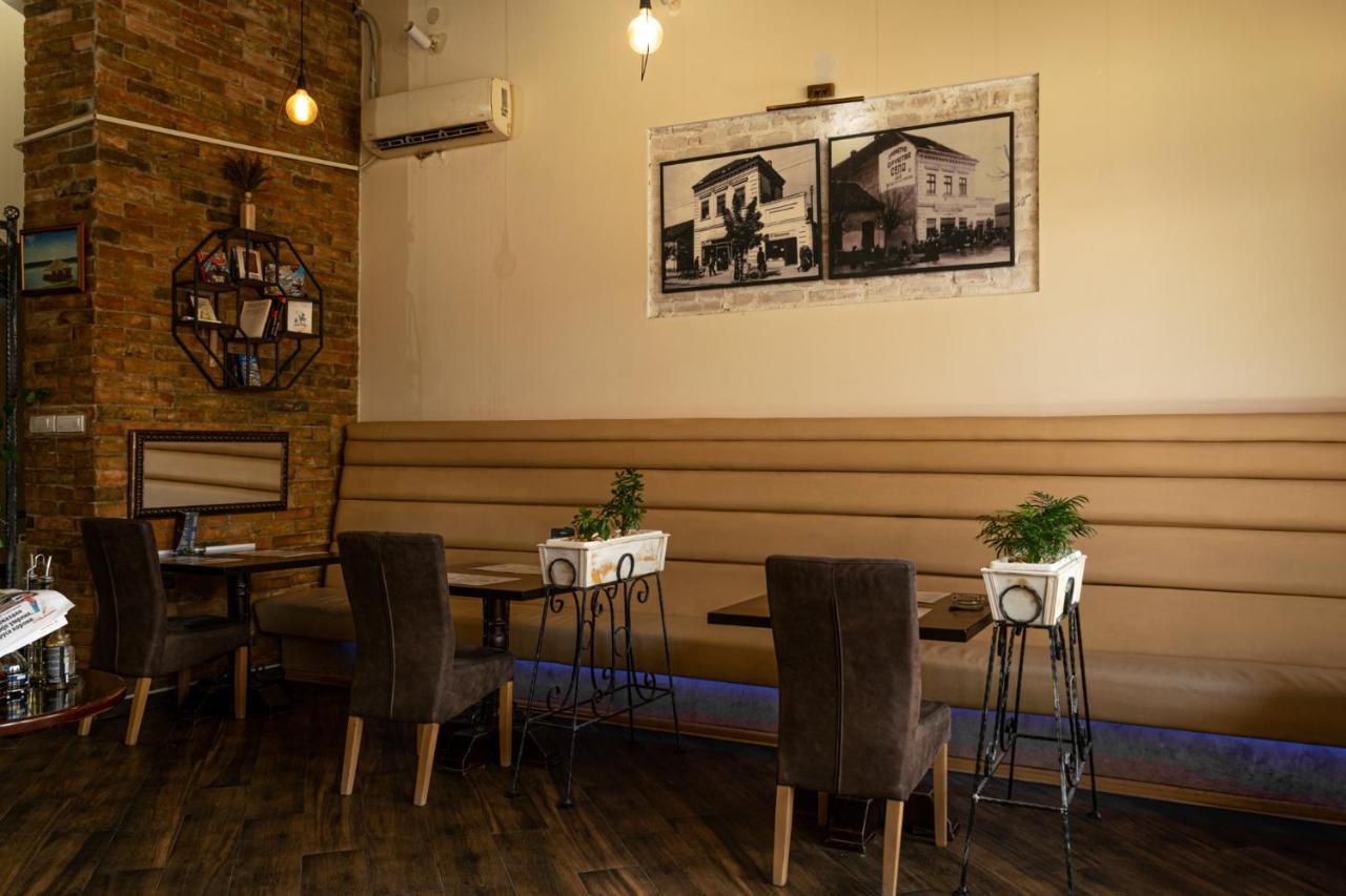 Tabacco Rooms Obrenovac  Dış mekan fotoğraf