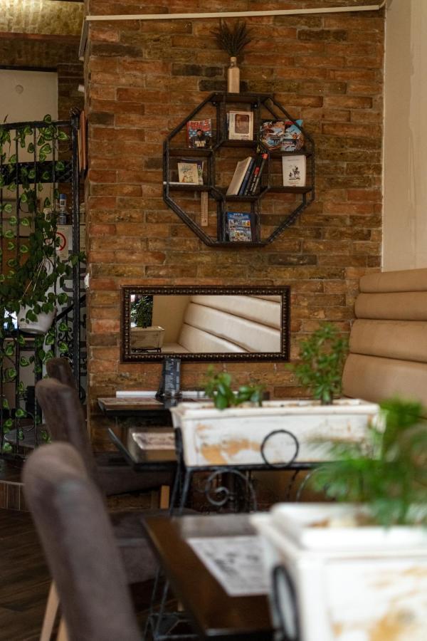 Tabacco Rooms Obrenovac  Dış mekan fotoğraf