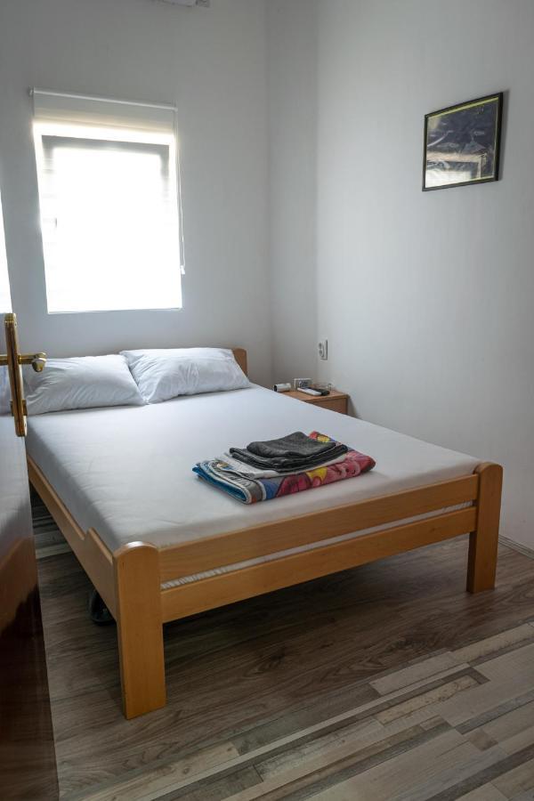 Tabacco Rooms Obrenovac  Dış mekan fotoğraf