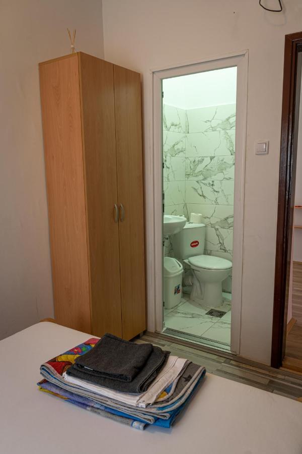 Tabacco Rooms Obrenovac  Dış mekan fotoğraf