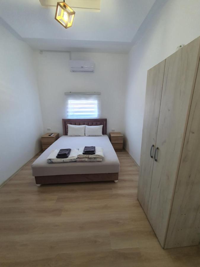 Tabacco Rooms Obrenovac  Dış mekan fotoğraf